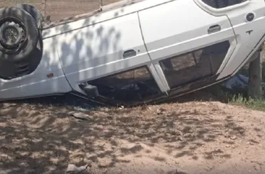 Konya’da Korkutan Kaza: Araç Refüje Çıkıp Takla Attı