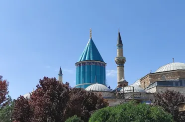 Konya’da Mevlana'nın simgesi Kubbe-i Hadra kendini gösterdi
