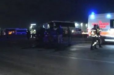 Konya'da Polis midibüsü ile otomobil çarpıştı: 1 ölü, 11 yaralı!