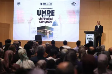 Konya'da Umre Ödüllü Siyer Yarışması Kazananları Kutsal Topraklara Uğurlanıyor