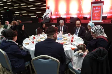 Konya’da Vefa Sofrası: Şehit Aileleri ve Gaziler Aynı İftarda Buluştu