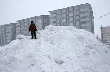 Konya'da yarın da okullar tatil
