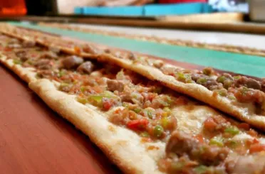 Konya'nın meşhur Etliekmeğinin maliyeti ne kadar?