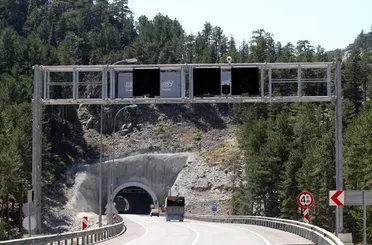 Konya'yı Akdeniz'e Bağlayan'Kuş Yuvası' Tüneli Tamam