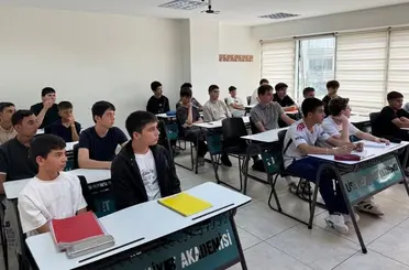 Lise Medeniyet Akademileri'nde Yaz Dönemi Coşkuyla Başladı