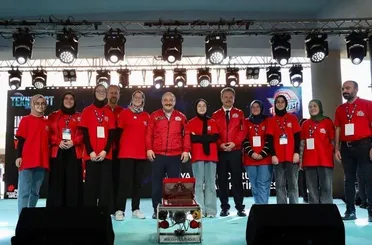 MEGA sponsor oldu, öğrenciler şampiyonluğa koştu