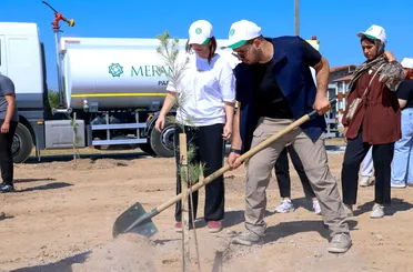 Meramlı Gençlerden Doğaya Umut Olan Anlamlı Etkinlik
