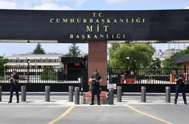 MİT, Garson'u çözdü 320 bin kişi deşifre oldu! FETÖ'nün 16 yıllık istihbarat arşivi ele geçirildi