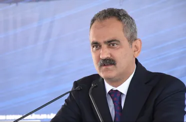 Okullarda ara tatil tarihi belli oldu! Bakan Özer açıkladı