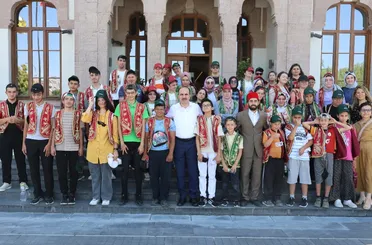 Özel Bireyler Genç Komek Yaz Okulu İle Yazın Tadını Çıkarıyor
