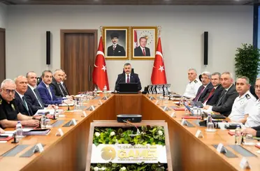 Sahipsiz Hayvanlar İçin Doğal Yaşam Alanı Çalışmaları Değerlendirildi