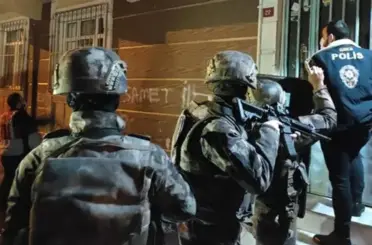 Suç örgütlerine yönelik 12 ilde operasyon: 50 şüpheli hakkında gözaltı kararı