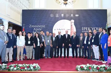 TBMM Başkanı Kurtulmuş “Zamanını Aşan Miras; İpek Yolu Sergi ve Sempozyumu”nun Açılışına Katıldı