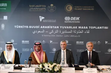 Türkiye ve Suudi Arabistan masa toplantısı yapıldı! Ticaret Bakanı Ömer Bolat net mesajı verdi