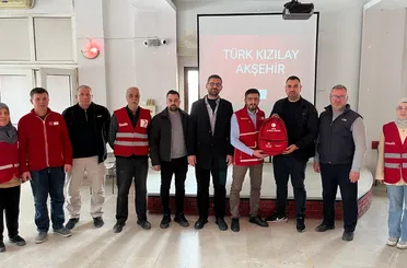 Yaren Arama Kurtarma’dan Kızılay’a Anlamlı Ziyaret