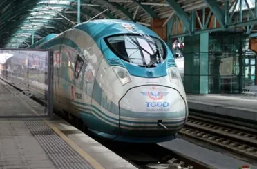 Yüksek Hızlı tren bilet fiyatlarına zam yapıldı