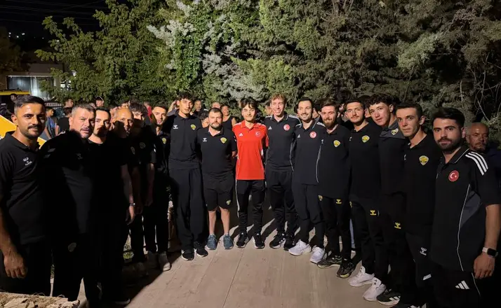 Avrupa Şampiyonası’ndan Dönen Milli Pedallar Konya’da Gururla Karşılandı