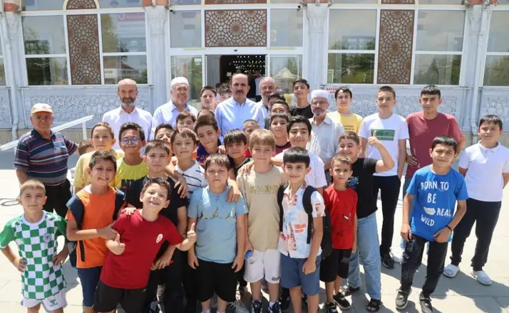 Başkan Altay : “Camilerimiz Çocuklarımızla Güzelleşiyor”
