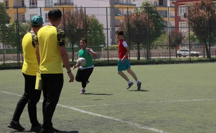 Karatay Belediyespor, Geleceğin Futbol Yıldızlarını Arıyor