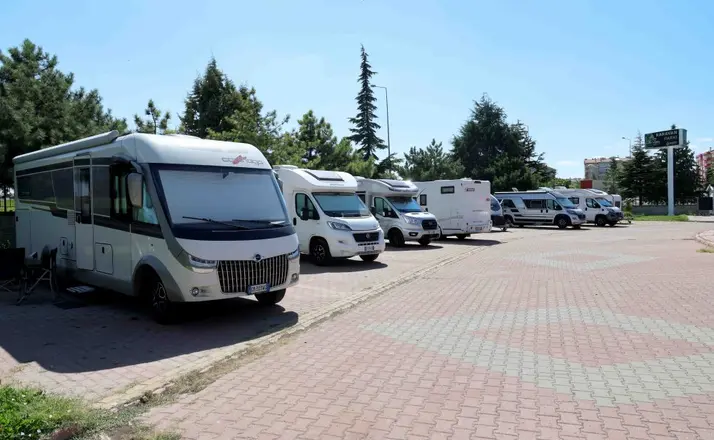 Karatay Karavan Parkı yerli ve yabancı turistlerin gözdesi oldu