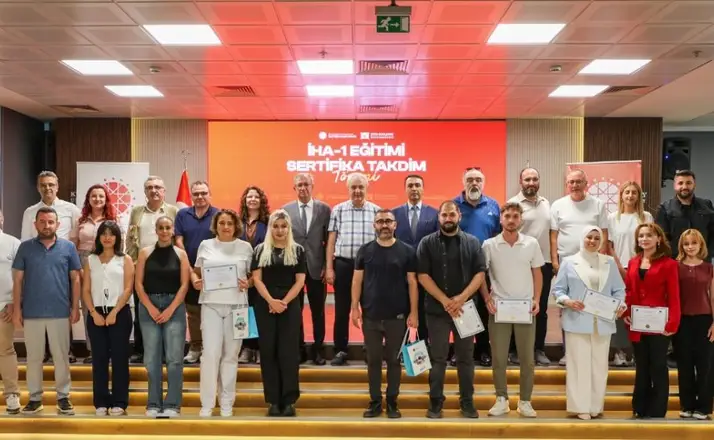 Konya'da Gazetecilere İHA-1 Ticari Pilot Eğitimi Tamamlandı