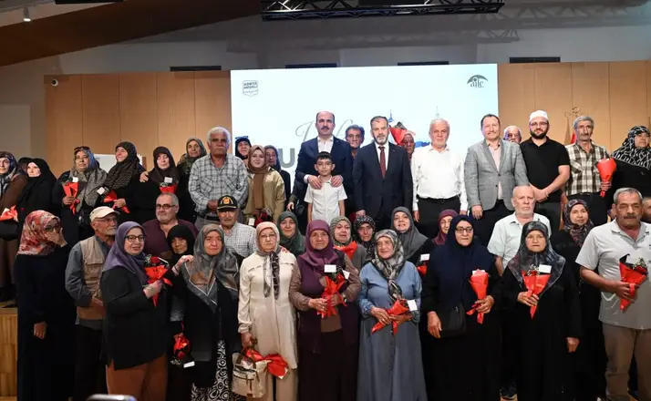 Konya'da Vefa Umresi İkinci Kura Heyecanı: Başkan Altay Emekliler ve Gazilerle Buluştu