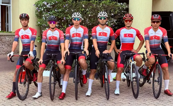 Konyalı Pedallar Dünya Yol Bisikleti Şampiyonası’nda Milli Formayla Yarışıyor