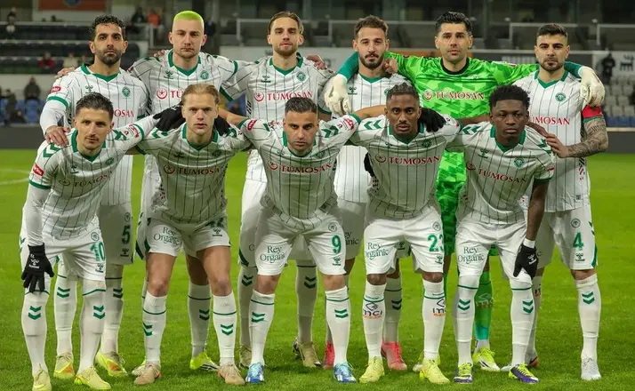 Konyaspor Başakşehir Deplasmanında 2-0 Mağlup Oldu! Palut'tan açıklama geldi!