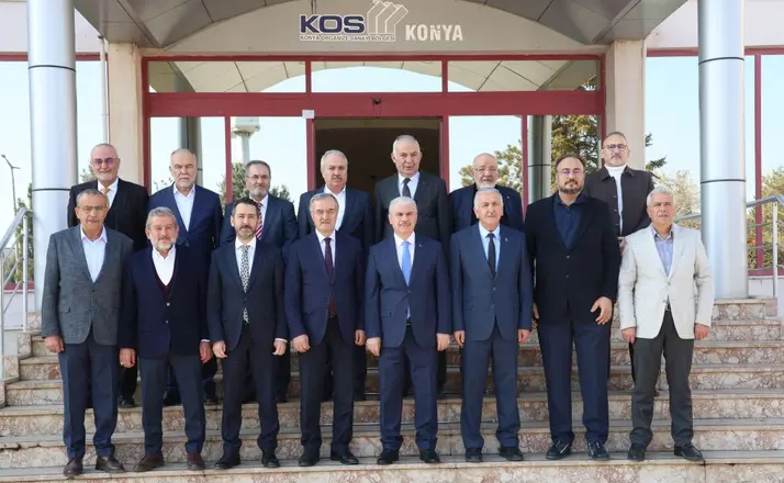 KOS’ta görev değişimi! Başkan Kütükcü, görevi Büyükeğen’e devretti!