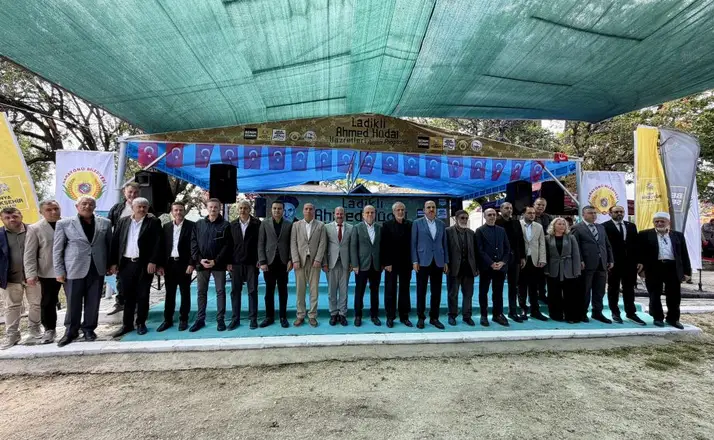 Ladikli Ahmet Hüdai Hazretleri Vefatının 57. Yılında Dualarla Yâd Edildi