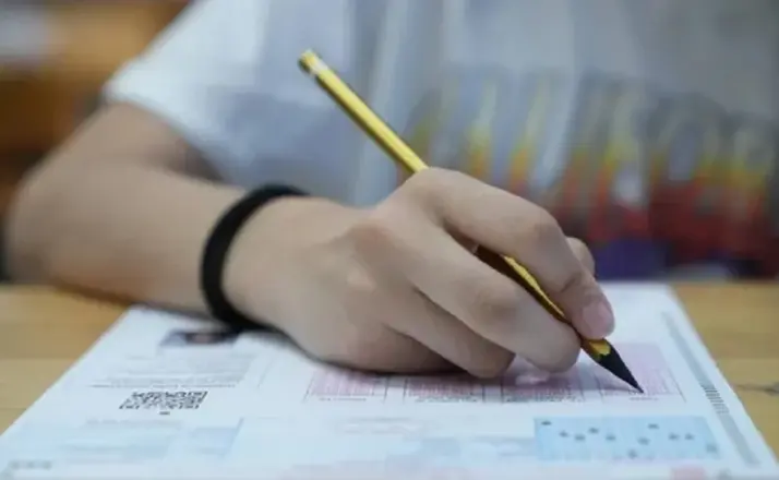 LGS Tarihi Öne Çekildi: Sınav 13 Haziran’da Yapılacak, YKS Aynı Kalacak!