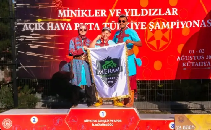 Meram Belediyesporlu Okçular Türkiye Şampiyonası'nda Kürsüye Çıktı