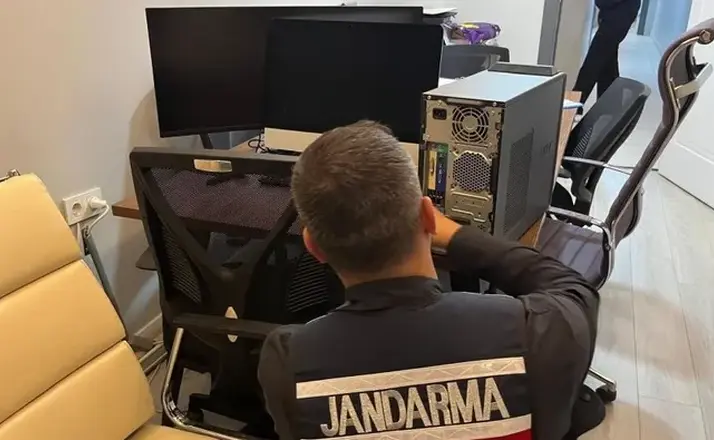 MİT Koordinasyonunda Ankara'da Operasyon! AYDO Yazılım'da 5 Şüpheli Gözaltında