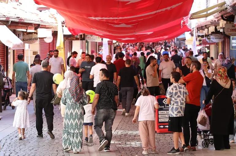 4. Tarihi Bedesten Alışveriş Günleri Yoğun İlgiyle Tamamlandı
