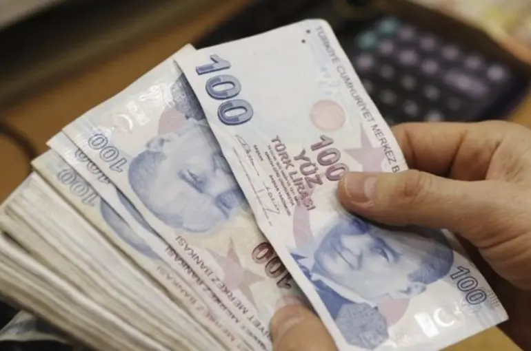 5 tarih-5 tablo ile emeklilik rotası! Emeklilikte yaşa takılanlar için EYT şartları ve yaş sınırı için karar ne olacak?