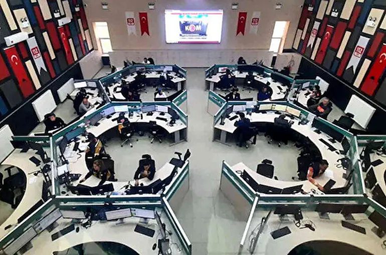 Adıyaman'da bir kadın iki ayda 22 bin 217 defa çağrı merkezini aradı