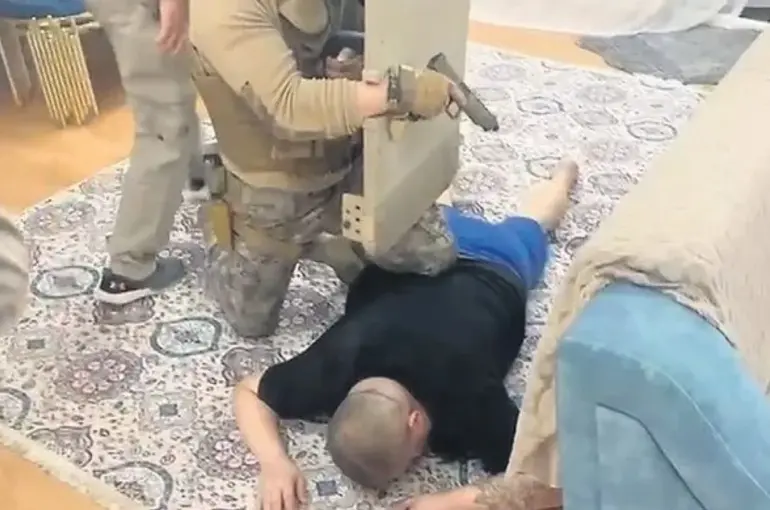 Antalya'da Haraç çetesi çökertildi