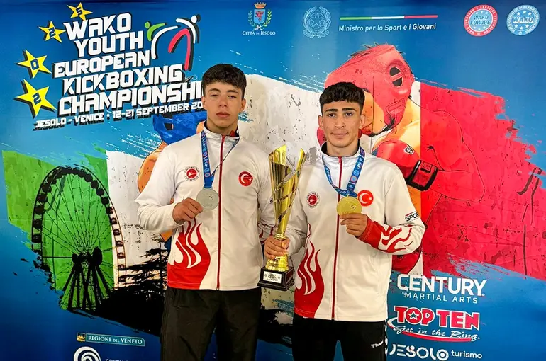 Avrupa Kick Boks Şampiyonası’nda Meram Rüzgârı