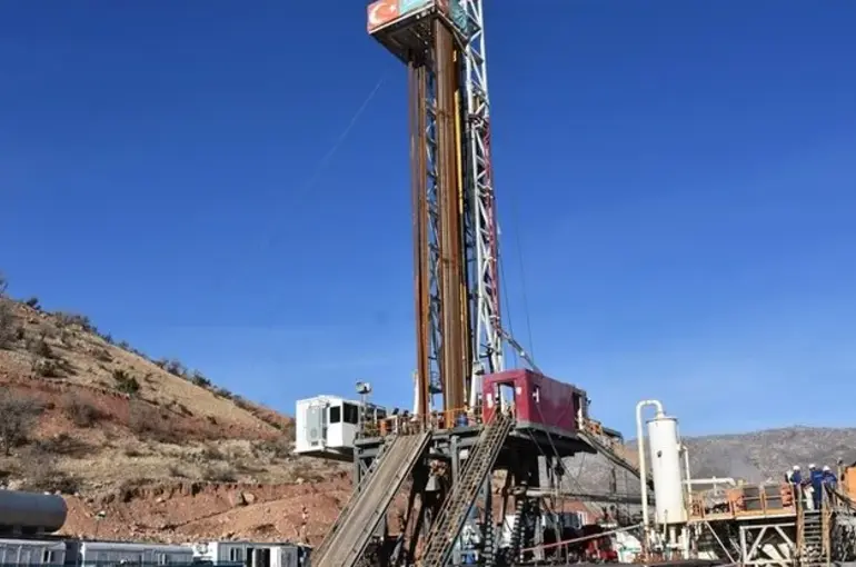 Bakan Bayraktar açıkladı: Türkiye yerli petrolde atağa geçti, Gabar'dan heyecanlandıran yeni rakamlar geliyor