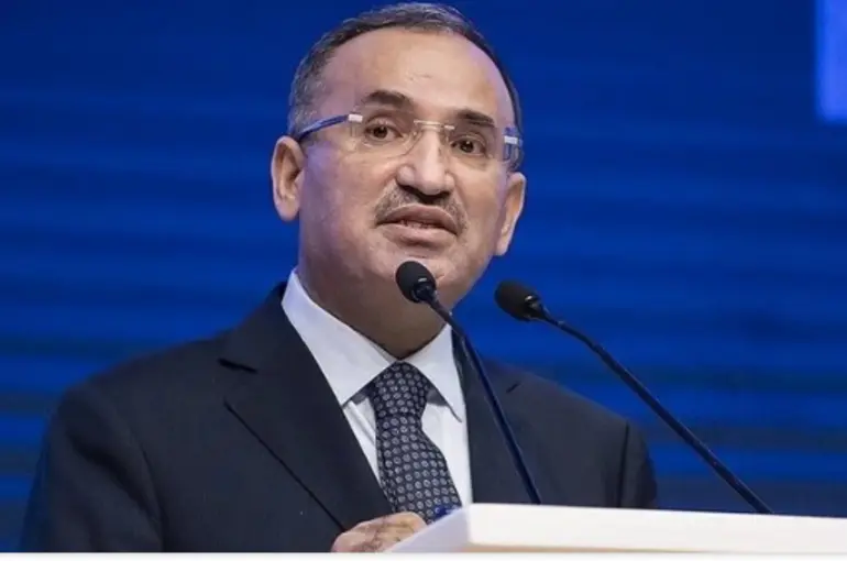 Bakan Bozdağ: Öcalan ile hiçbir görüşme yapılmamıştır