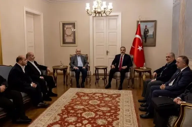 Bakan Hakan Fidan, İstanbul'da Hamas üyeleriyle görüştü!