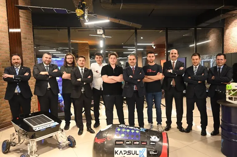 Bakan Kacır: “Kapsül Türkiye’deki Tüm Şehirlere Örnek Olması Gereken Bir Model”