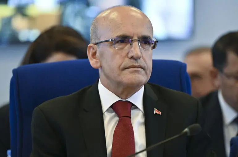 Bakan Mehmet Şimşek: Vergi sisteminde daha adil bir sistem için önemli adımlar atacağız