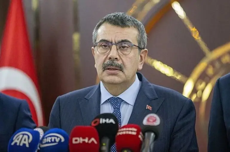 Bakan Tekin: KPSS Kaldırılıyor, Akademi Giriş Sınavı Geliyor!