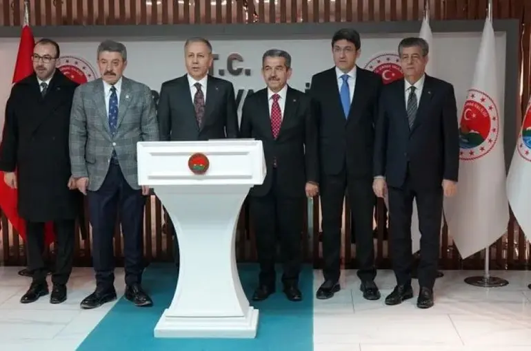 Bakan Yerlikaya, Gabar Petrol Sahasında İncelemelerde Bulundu