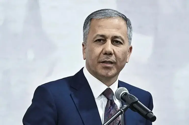 Bakan Yerlikaya:‘MERCEK-17’ operasyonları düzenlendi! 869 şüpheliye işlem yapıldı!