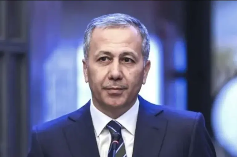 Bakan Yerlikaya:Polislerimize saldıran 210 şahıs gözaltına alınmıştır!