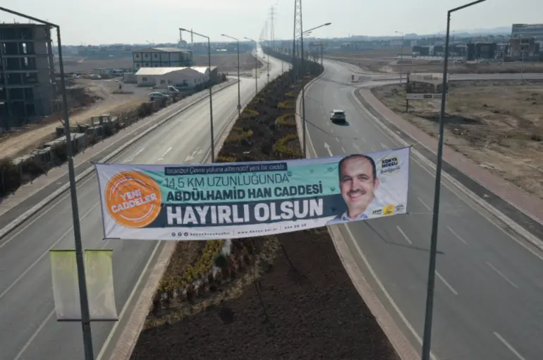 Başkan Altay: “Abdülhamid Han Caddesi Şehrimize Hayırlı Olsun”