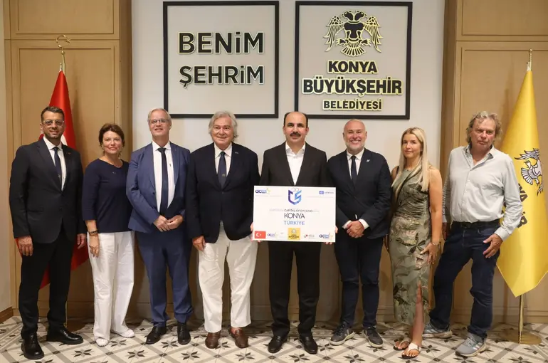 Başkan Altay, ACES Heyetine Konya’nın Örnek Bisiklet Yatırımlarını Anlattı