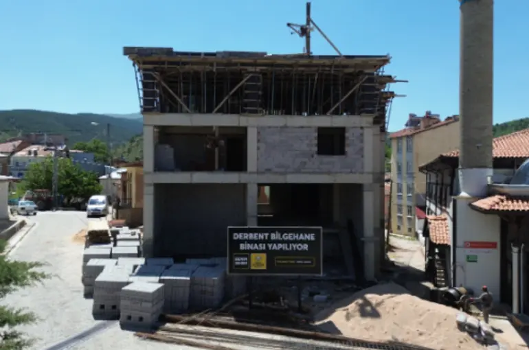 Başkan Altay: “Bilgehane Ve Kayak Merkezi Günübirlik Tesisi Derbent’e Değer Katacak”